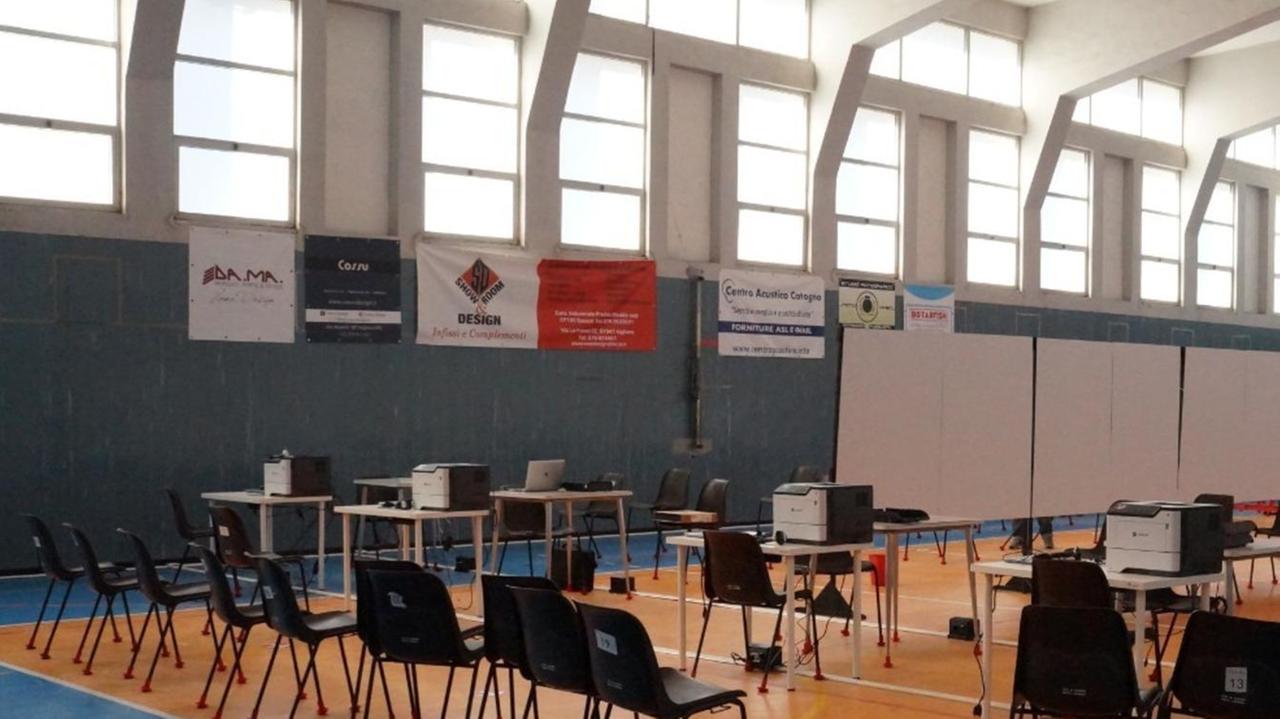 Anche oggi vaccini agli over 80 Prenotazioni per fragili e anziani