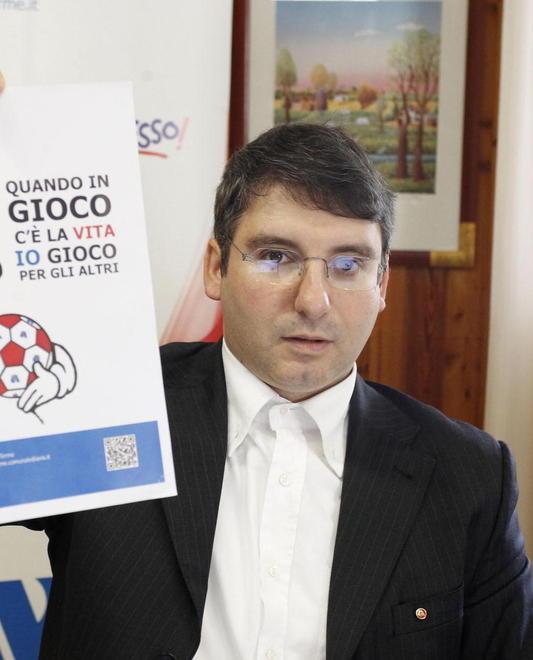 Avis rinnova le cariche con i voti su Internet