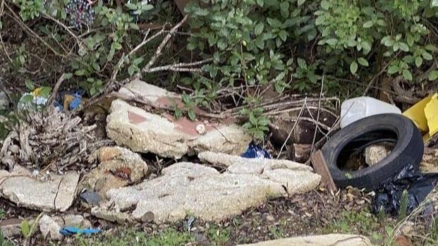 Esa dichiara guerra alle discariche abusive sui sentieri