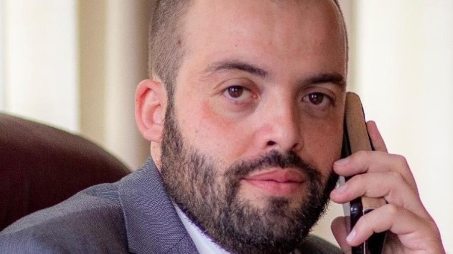 Coltivazioni di canapa, Manca interroga Cartabia