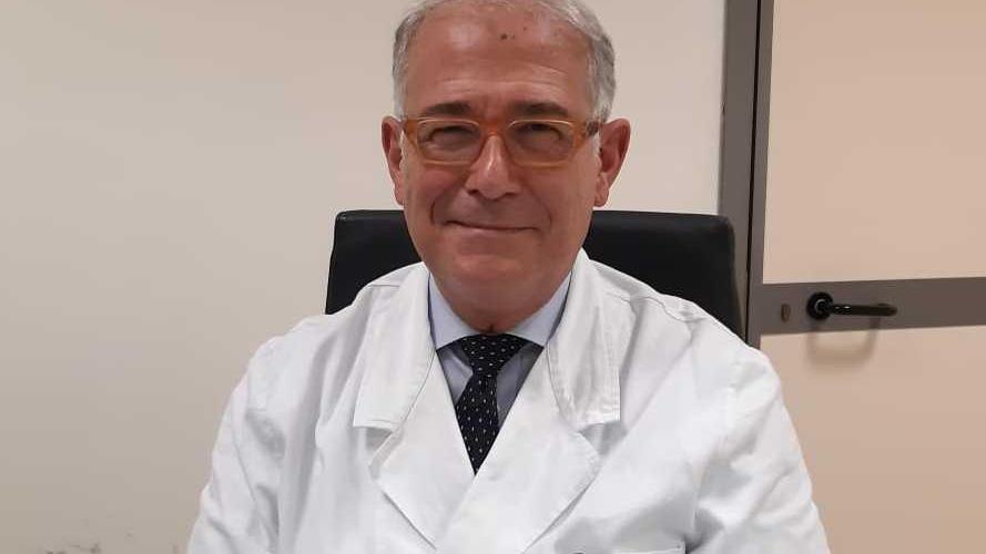 Vaccini avanti adagio tra speranze e proteste