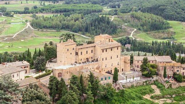 Una veduta di Castelfalfi