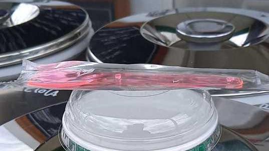 Gelato d’asporto a Pontedera, seguire le regole diventa un labirinto
