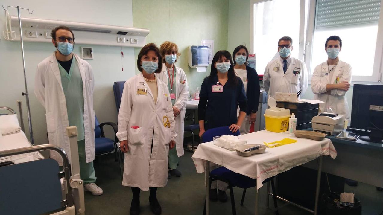 Vaccini, al via a Ferrara i test di Reithera sui volontati