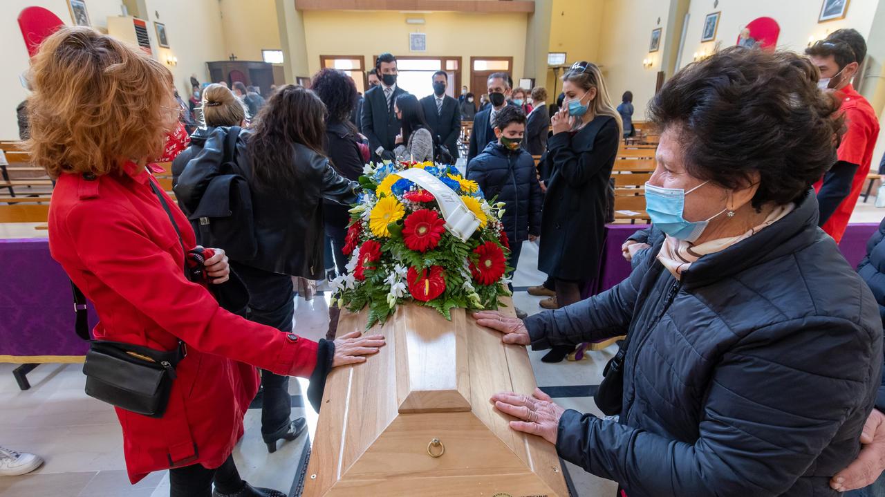 "Non avrei mai voluto celebrare il funerale del mio amico Dario Benazzi"