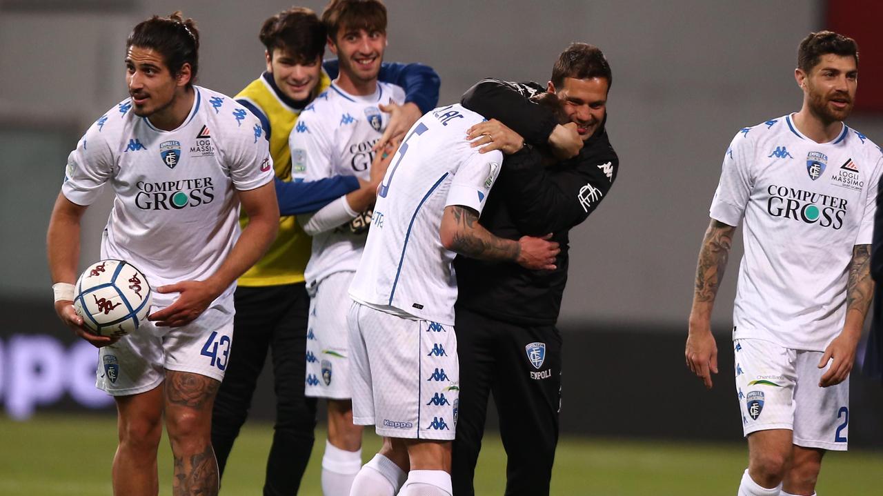 L'esultanza degli azzurri per la vittoria sulla Reggiana (foto Sestini)