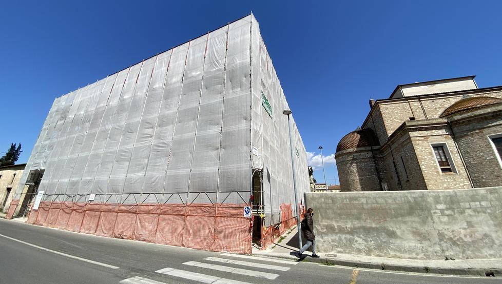 Arriva una nuova piazza e il muro sarà demolito 