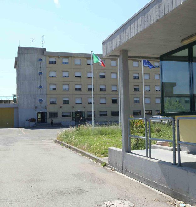 Arriva una commissione per gestire il focolaio e riorganizzare il carcere 