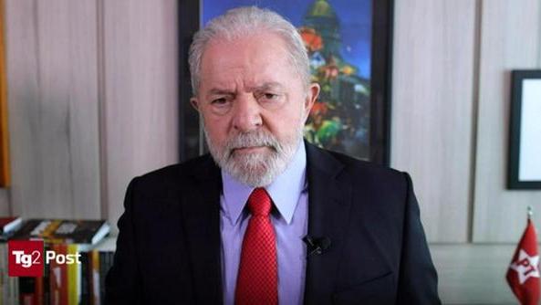 Lula, mi scuso con il 'compagno Napolitano' per Battisti