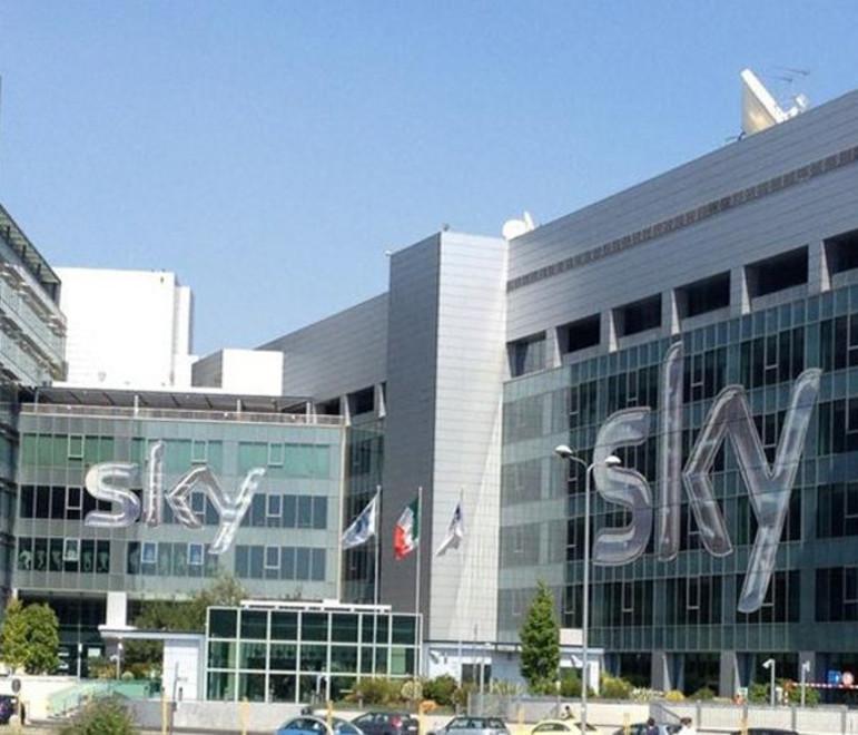 Sky annuncia fino a tremila esuberi in 4 anni 