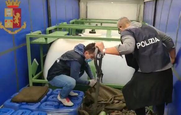 Venti chili di coca tra il fertilizzante 