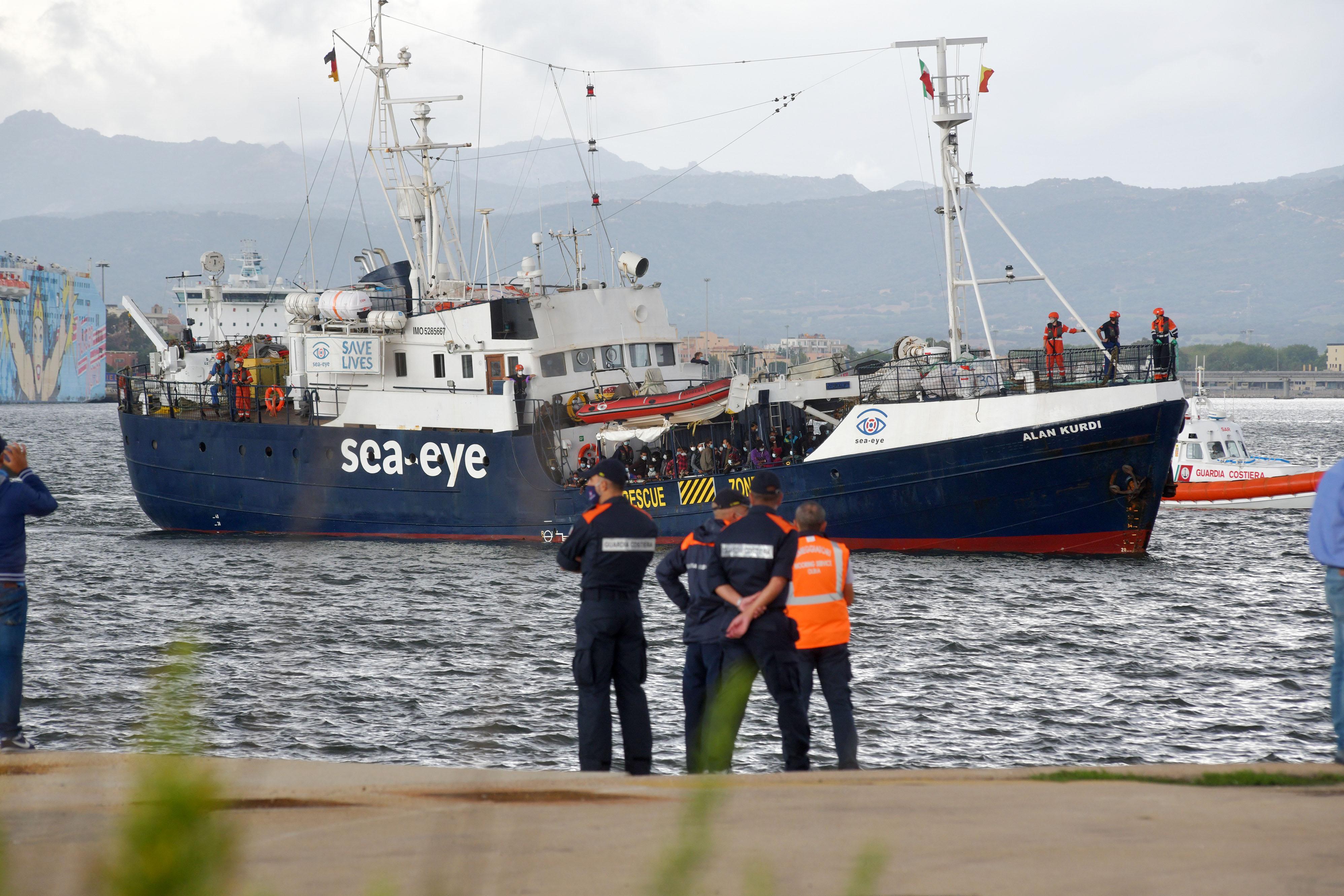 Il Tar: «La Alan Kurdi può lasciare Olbia per la Spagna»