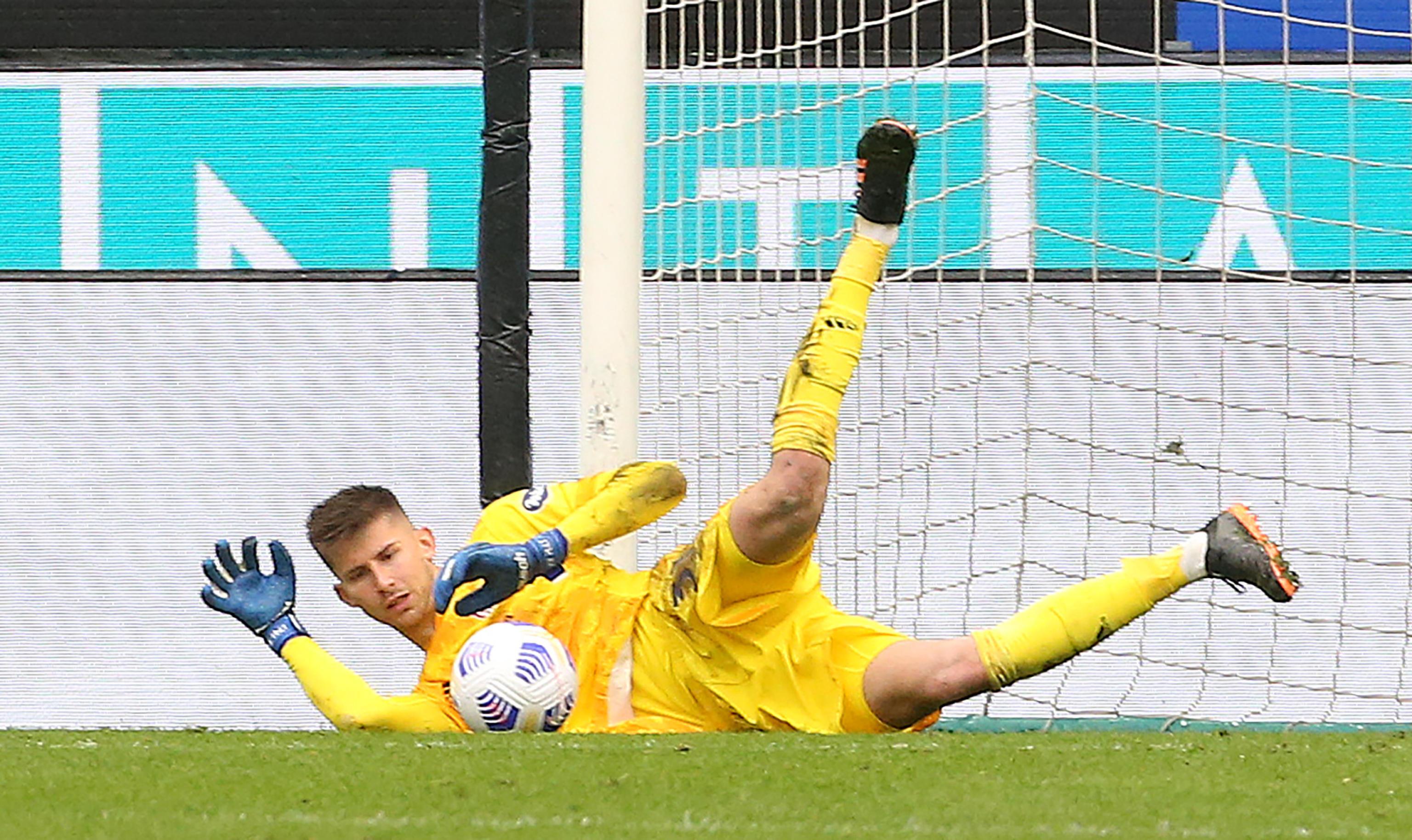 Guglielmo Vicario grande protagonista all'esordio in serie A