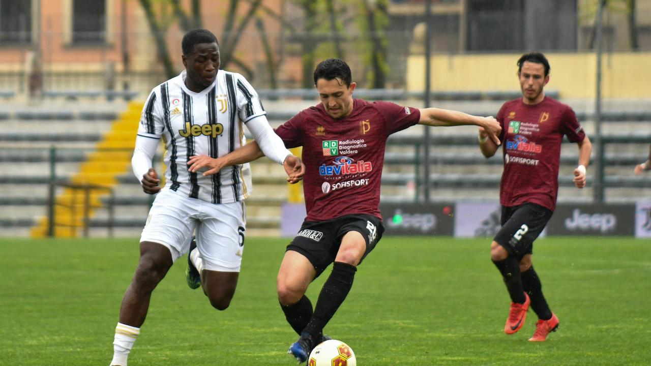 Pontedera, pareggio nel finale per credere ancora nei playoff