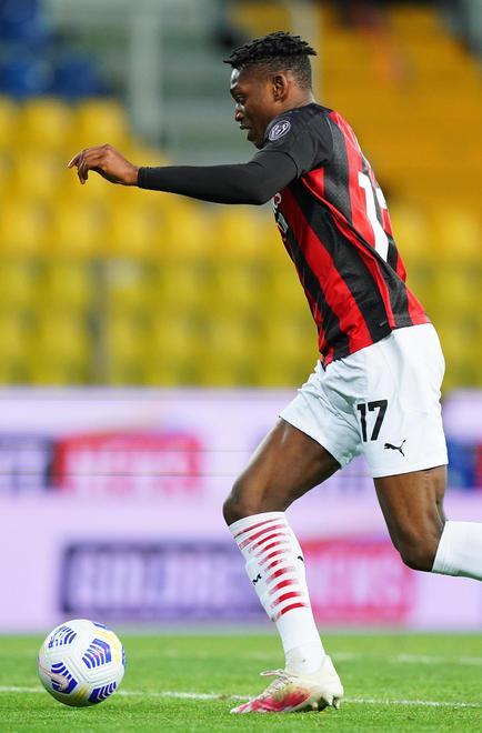 Milan, follia vincente. Il Parma con un piede in B 