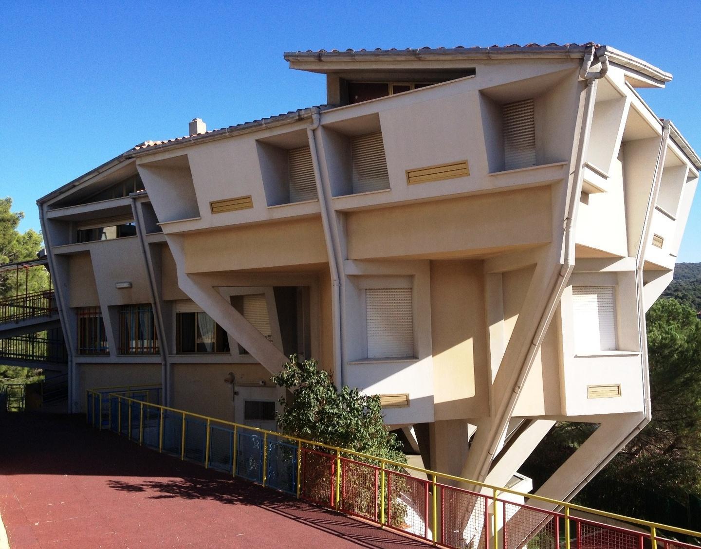 Ozieri, «Vuoi l’asilo il pomeriggio? Anticipa 400 euro» 