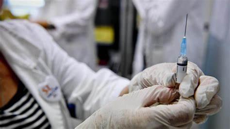 Vaccini a Olbia, Li Gioi M5s: «I medici di base vogliono farli, ma non c'è un piano organizzato»