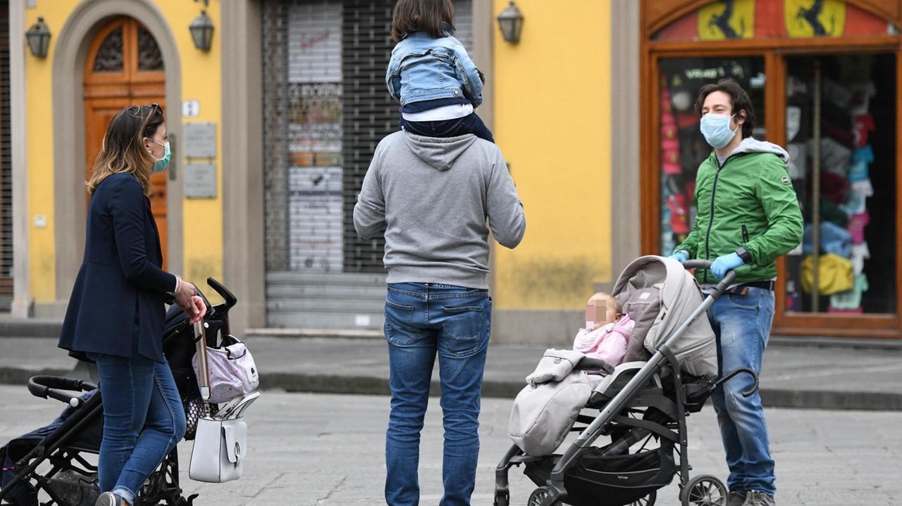 Bonus figli, assegno fino a 250 euro: a chi spetta e come fare domanda. Tutte le simulazioni