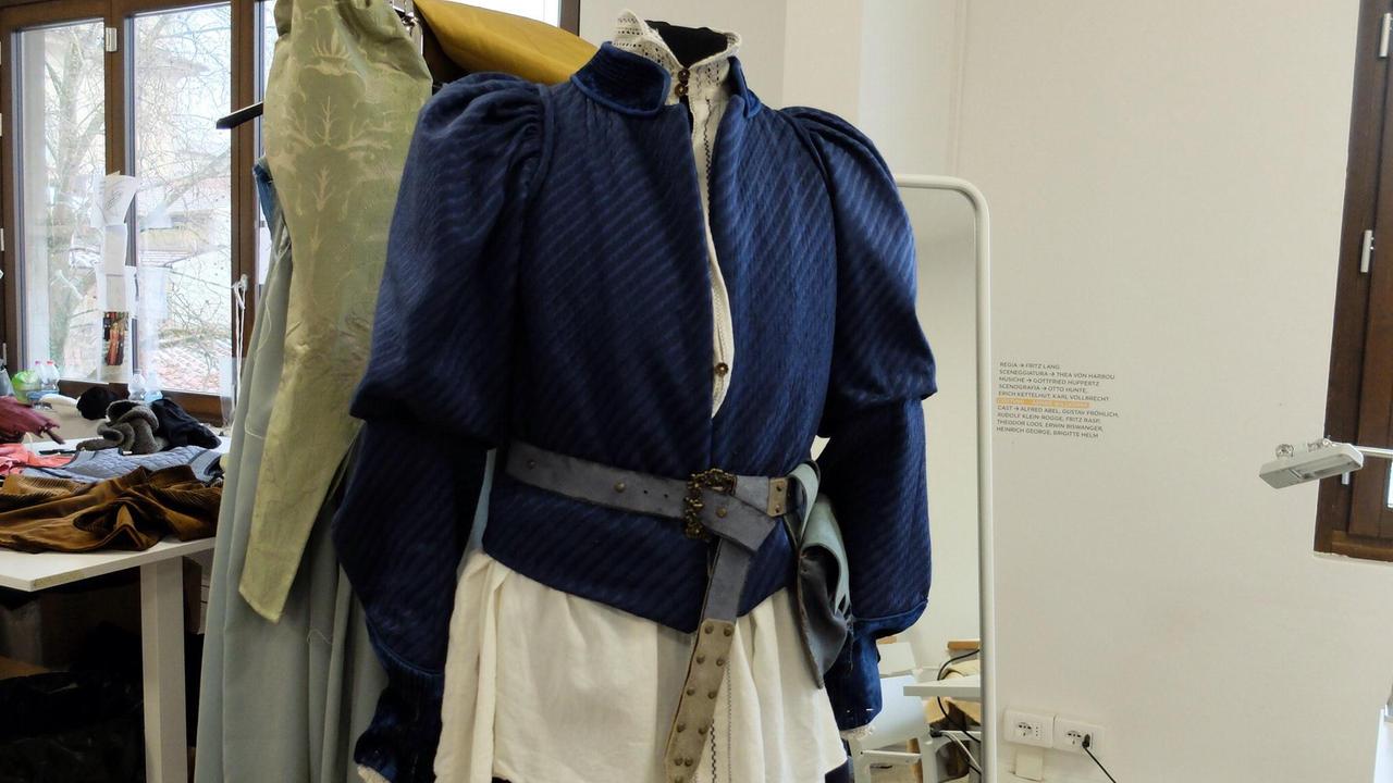 Un costume di scena realizzato a Manifatture digitali cinema (foto d'archivio)