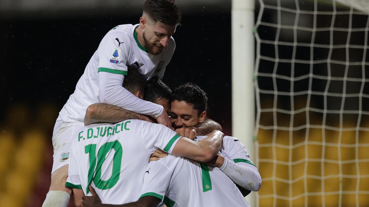 Il Sassuolo espugna Benevento nella gara del cuore di De Zerbi