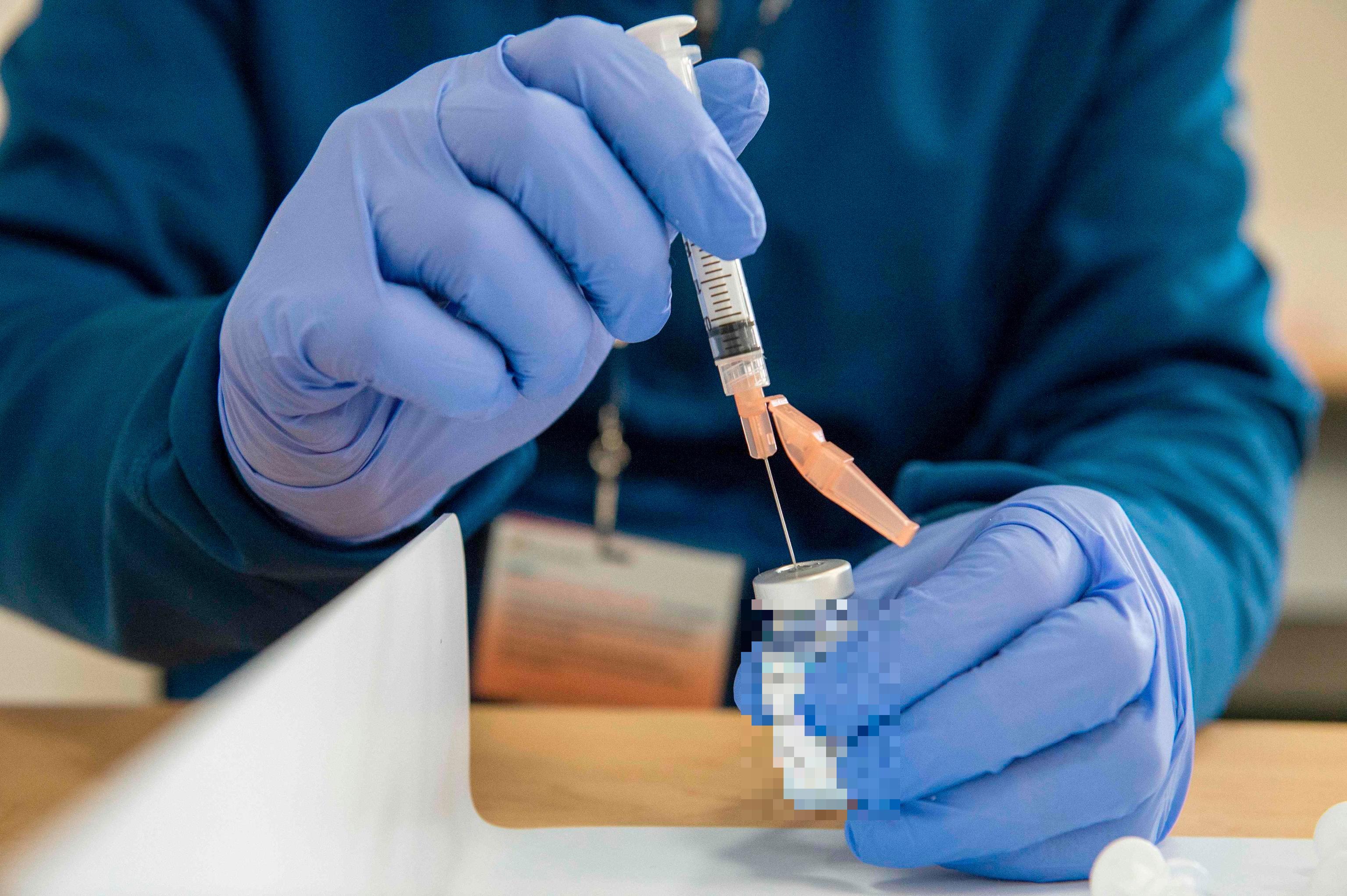 Vaccini, una morte sospetta alla Maddalena: disposta l'autopsia