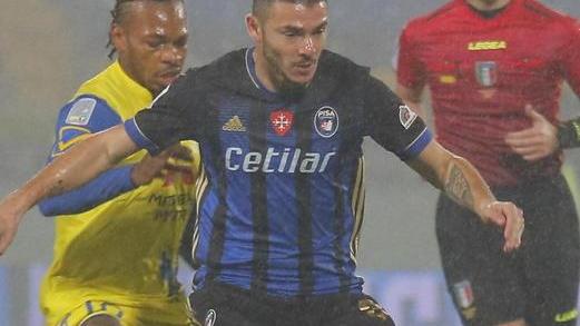 Il Pisa cerca lo scatto playoff contro il Chievo al Bentegodi