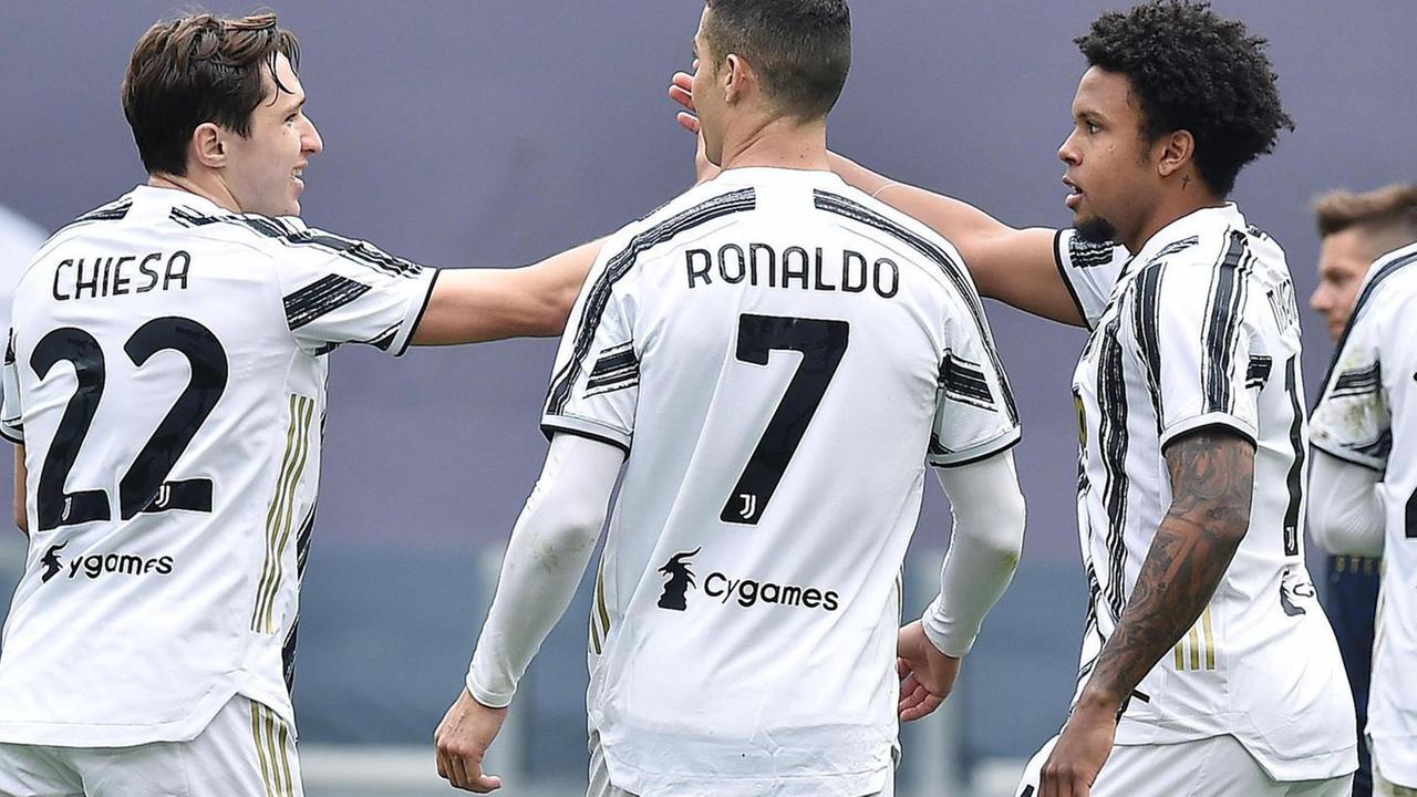 Juventus, un tris al Genoa per la volata Champions 