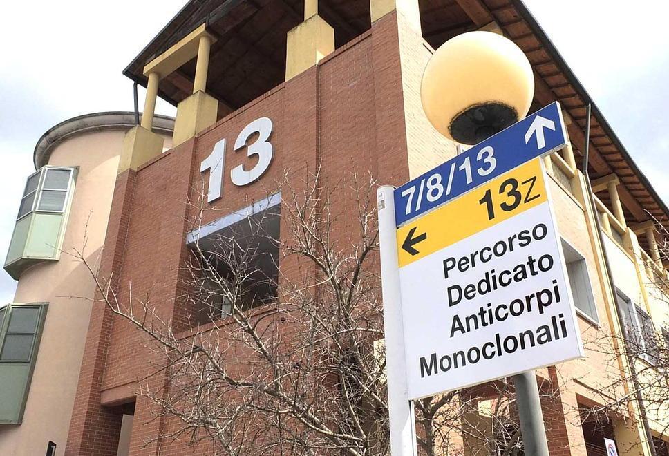 Gli ambulatori per le terapie monoclonali a Cisanello