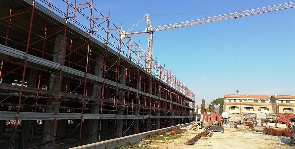 Il cantiere della Rsa alla ex fornace di laterizi ai Forni di Suvereto