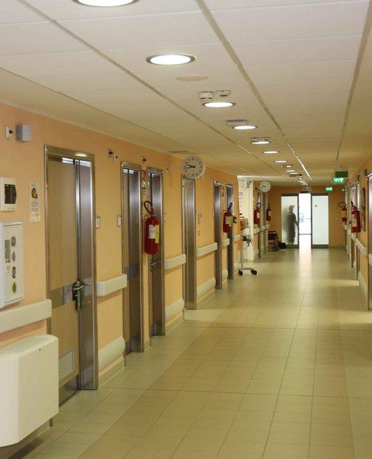 Tenuto fuori alla Morfologica «I papà hanno diritto di esserci» 