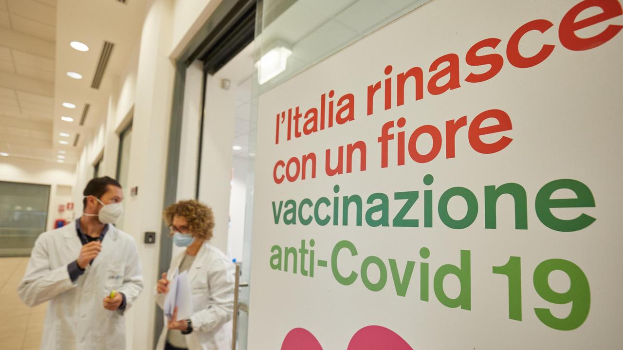 Vaccinazioni, si riparte