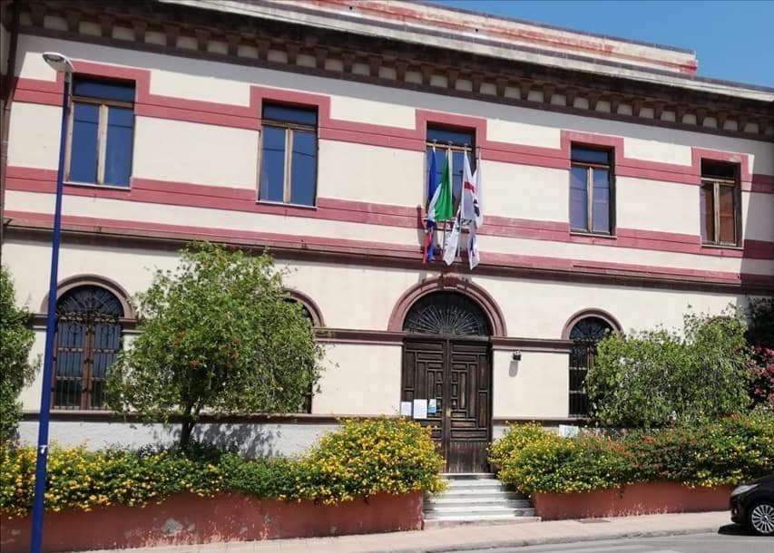 Bosa, sindaco a confronto con i presidi 