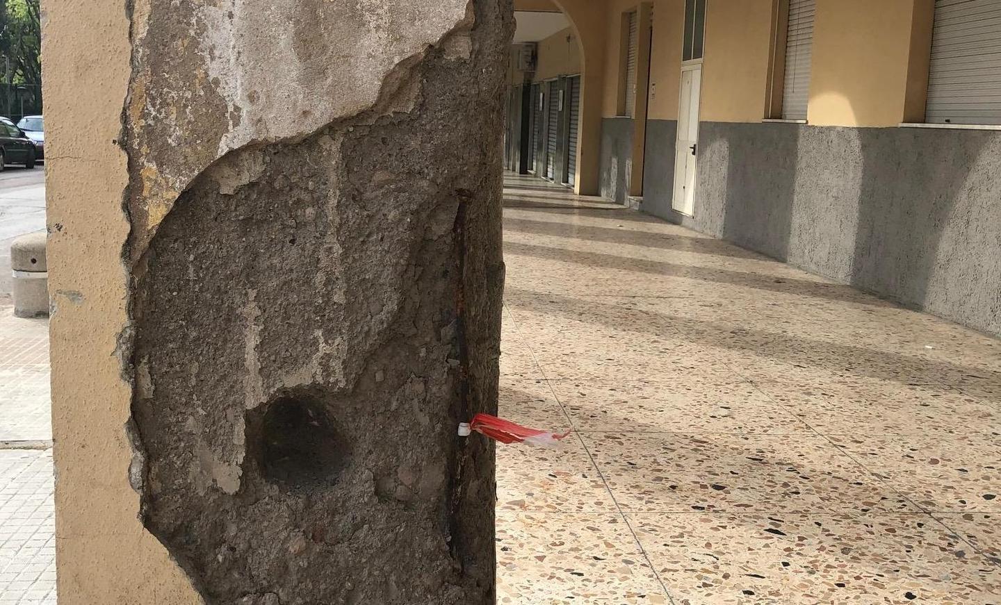 Pilastri in condizioni precarie
