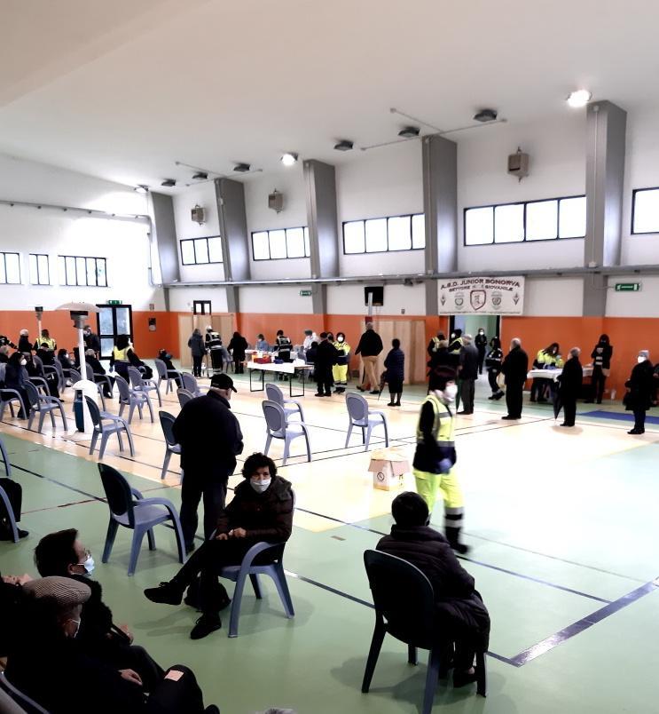 Bonorva, ieri trecento richiami Pfizer per gli over 80 e gli utenti con patologie