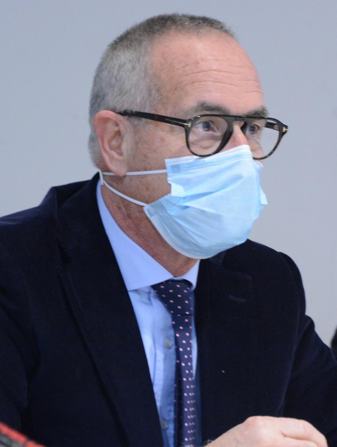 Rifiuti, prove di dialogo con il sindaco mediatore 