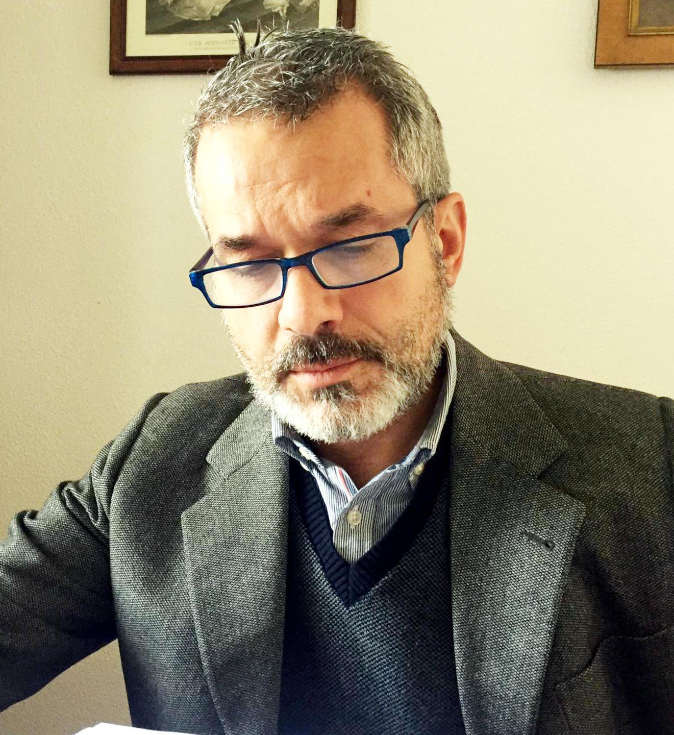 Oltre 230 veicoli abbandonati da anni alle porte del centro urbano