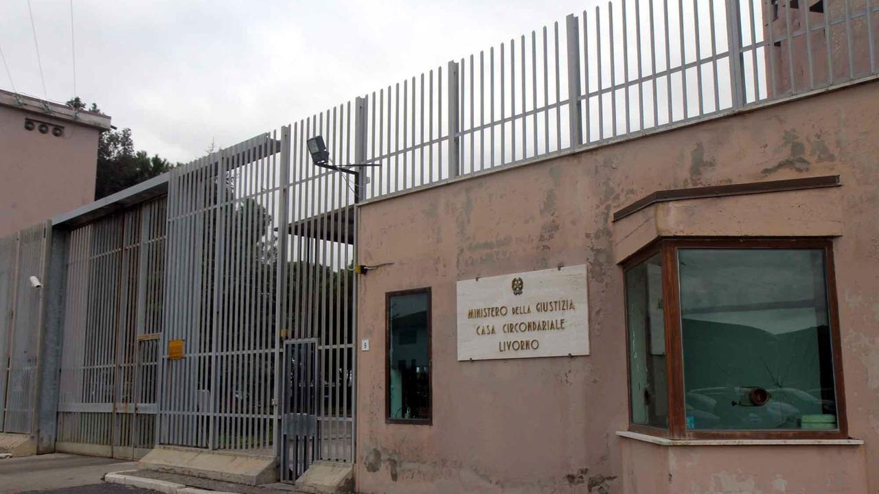 L’ingresso del carcere delle Sughere