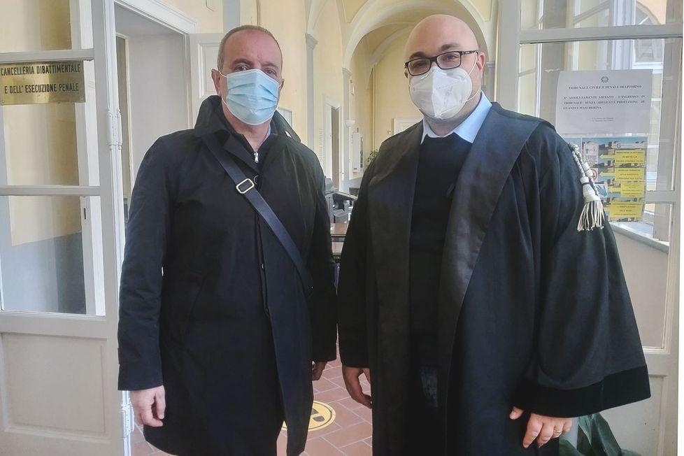 L’ex comandante del nucleo dell’ispettorato del lavoro dei carabinieri Federico Dati con l’avvocato Igor Leonardis