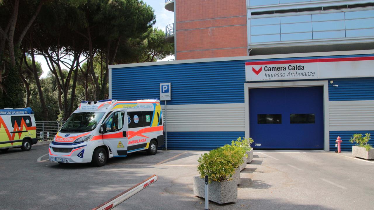 Donna muore di covid a 54 anni