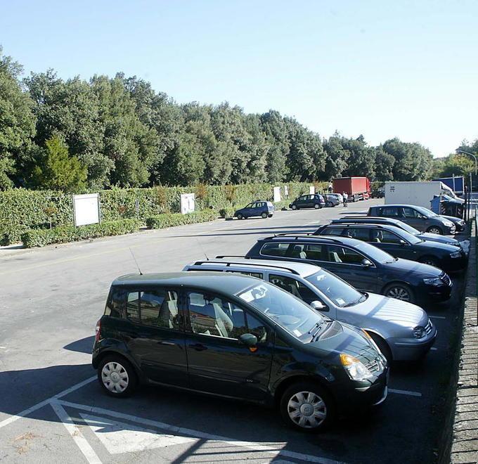 Sosta a 10 euro nel parcheggio di Collodi 