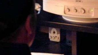 Foto hard nel computer, insegnante arrestato