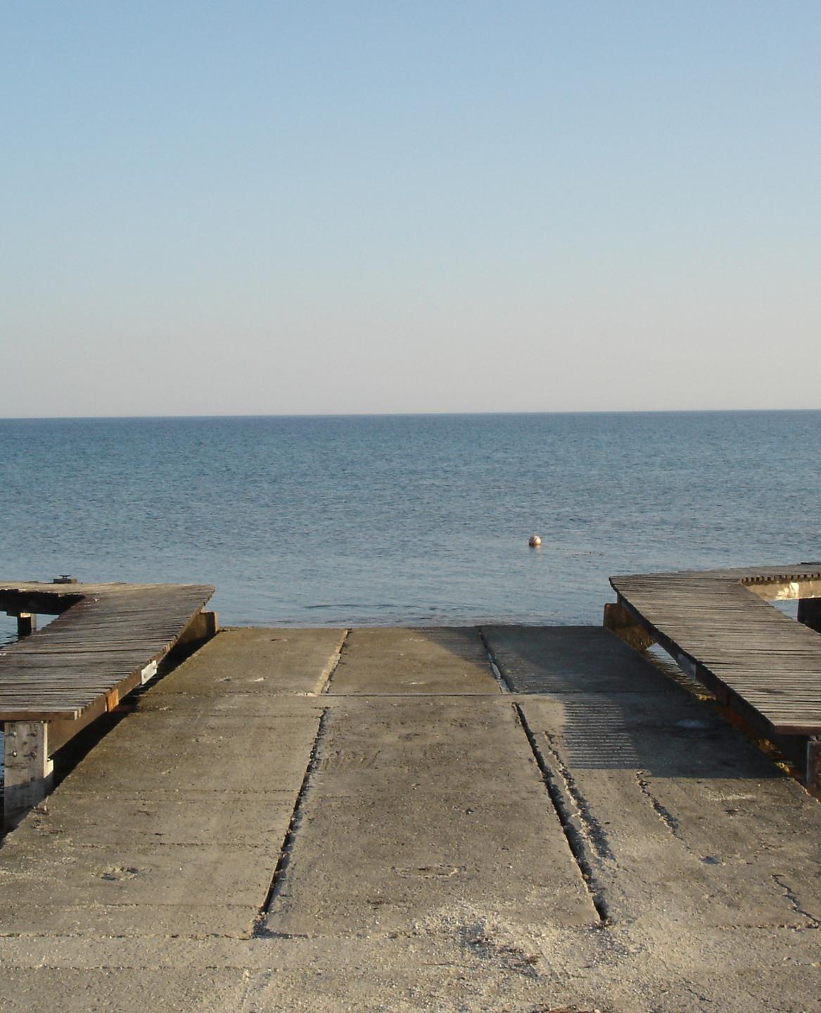 Nuovo molo a Mare Morto il progetto non va avanti 