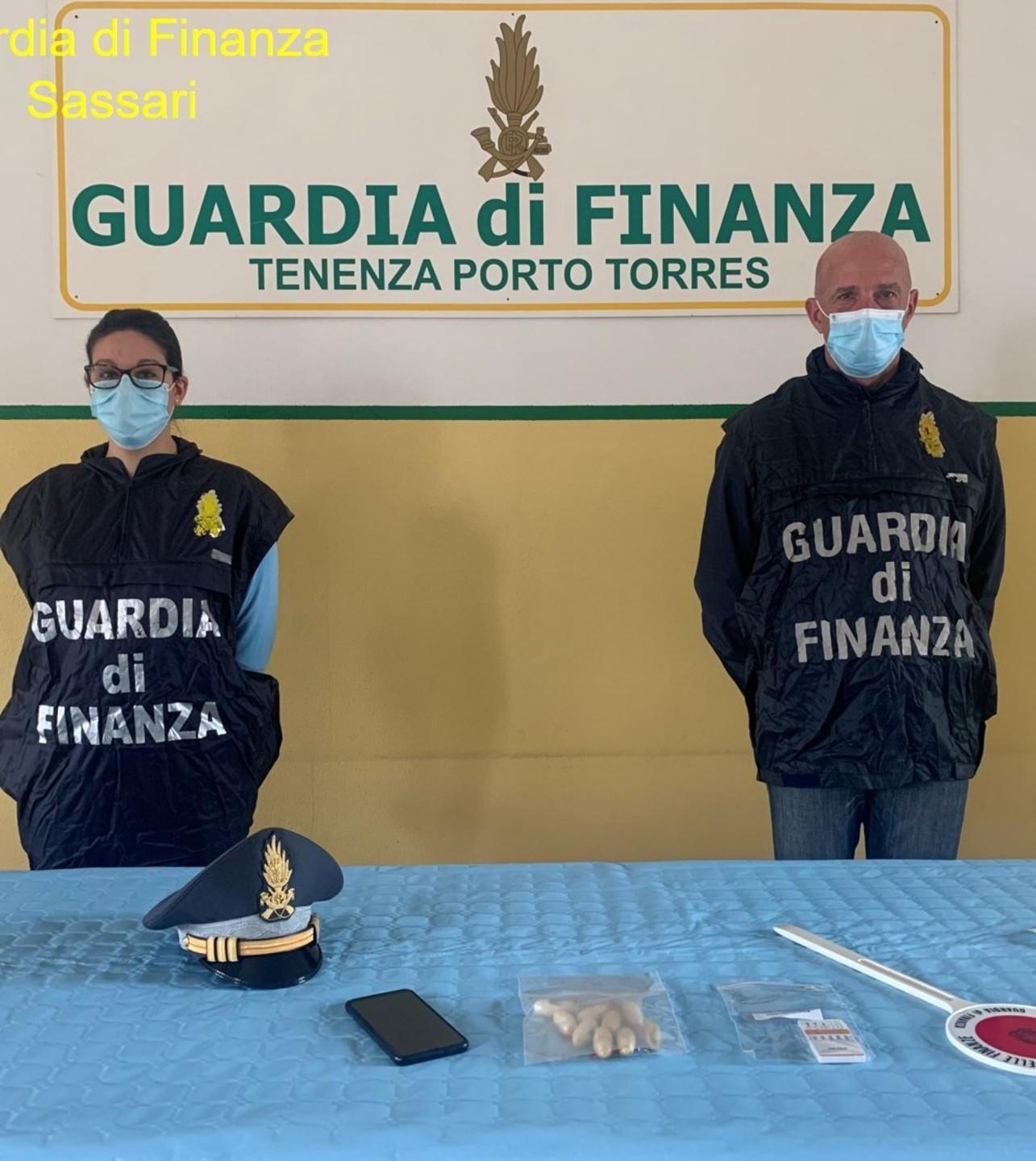 Droga, il fiuto di Bamby fa arrestare un corriere 