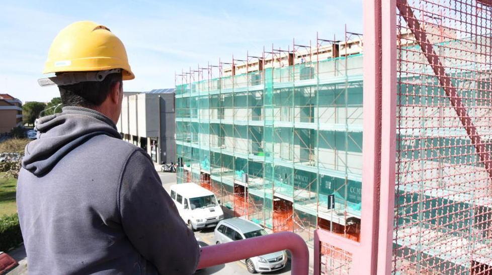 Ecobonus, bando da 45 milioni per lavori nelle case popolari 