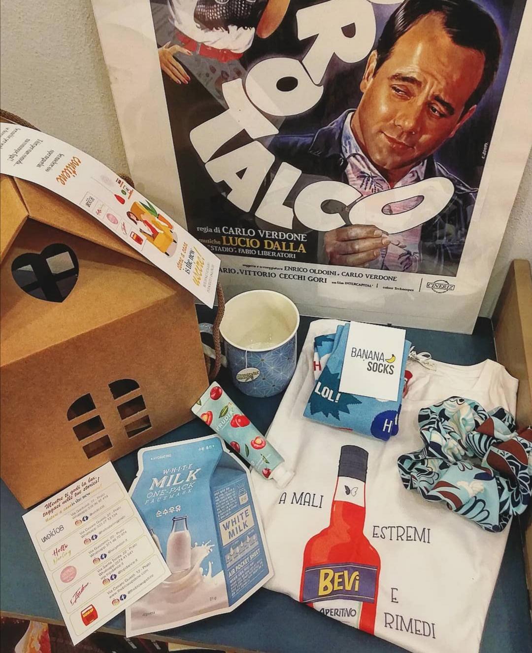 Un box "salva serata" con vari prodotti al suo interno