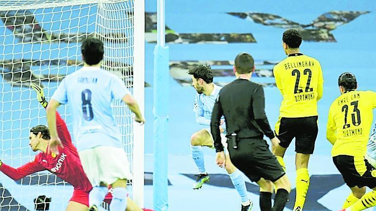 Capolavoro Zizou: che difesa il Real, Klopp saluta il sogno City, ripresa da leone