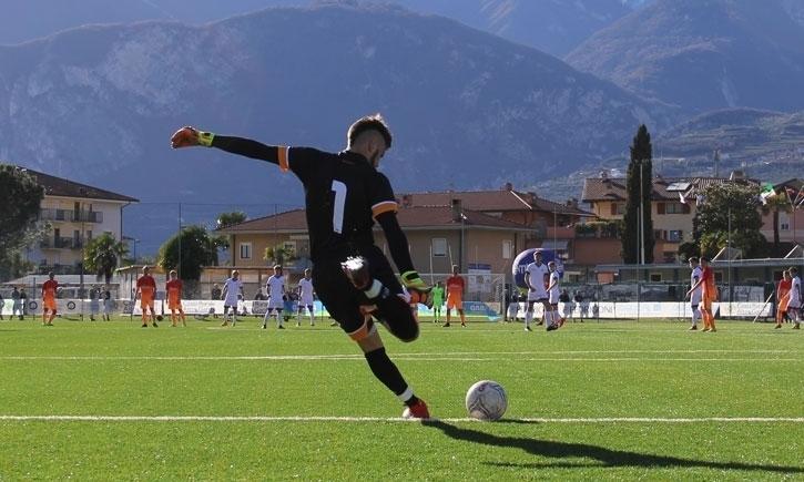 Domenica si riparte: la Figc-Lnd aumenta i prestiti consentiti Saranno 12 sino a fine stagione