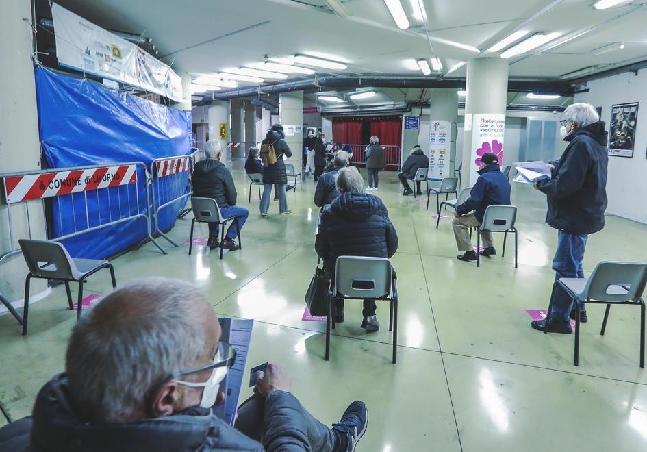 Altri 43 contagiati ma nessun decesso: tasso di positività al 6% 