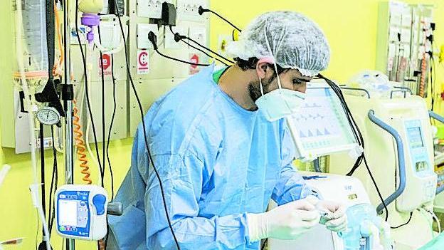 Video di sensibilizzazione di giovani infermieri nel reparto Covid