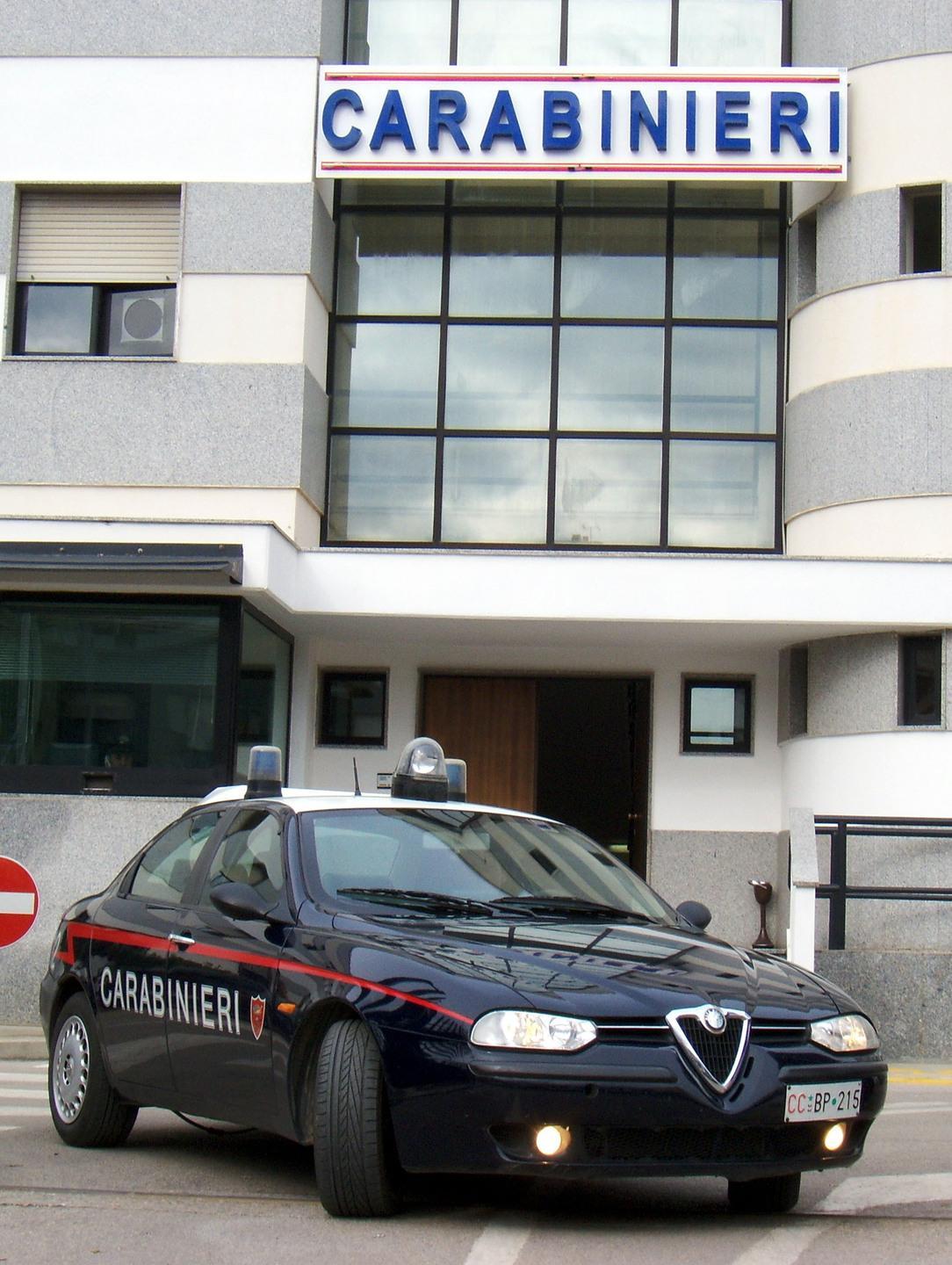 Armadietti svuotati, arrestato 45enne 